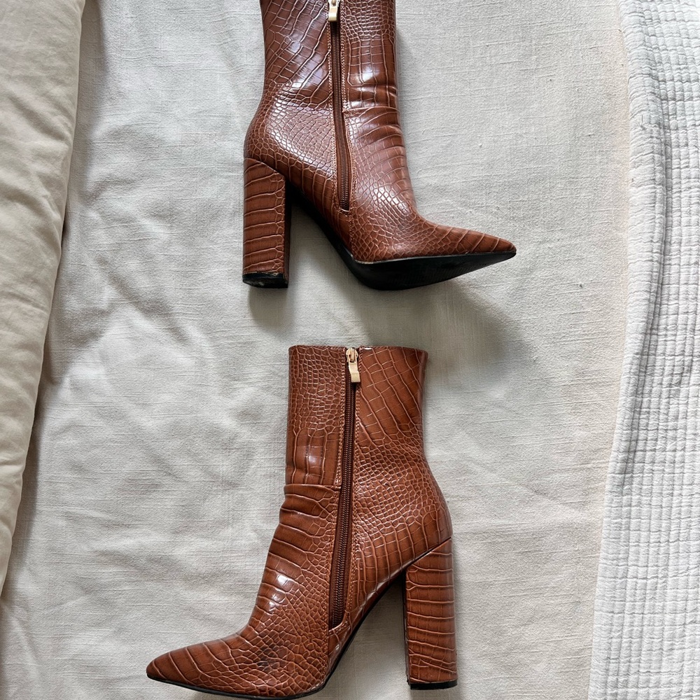 cognac gator boots